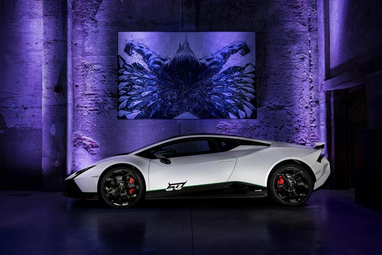 Lamborghini Huracan 60th Anniversary-Milan Design Week-2