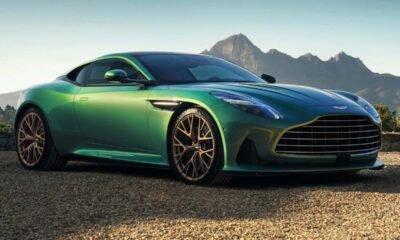 Aston Martin DB12-1