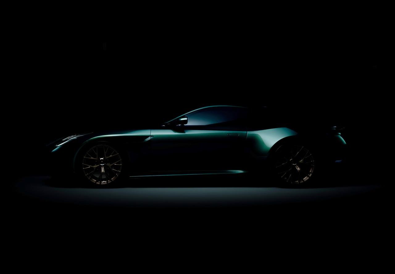 Aston Martin DB12-teaser-2
