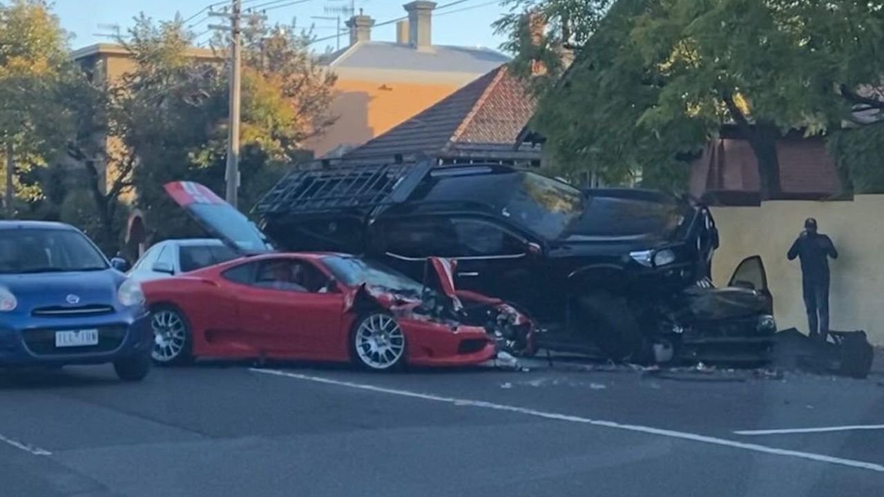 Ferrari 360 Challenge Stradale crash