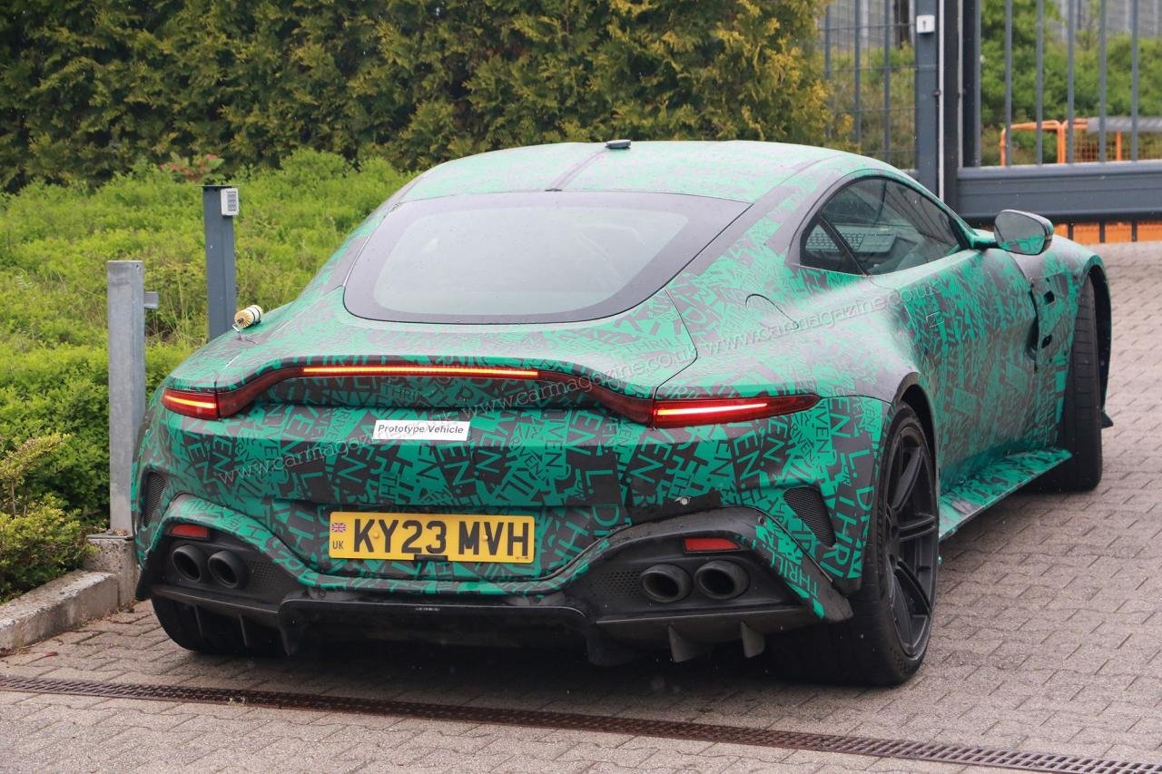 aston-martin-vantage_2024_spyshots_51