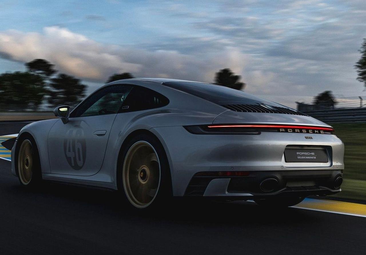 2024 Porsche 911 Carrera GTS Le Mans Centenaire Edition-1