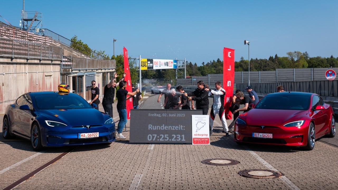 Tesla Model S Plaid Track Pack-Nurburgring Lap Record-2