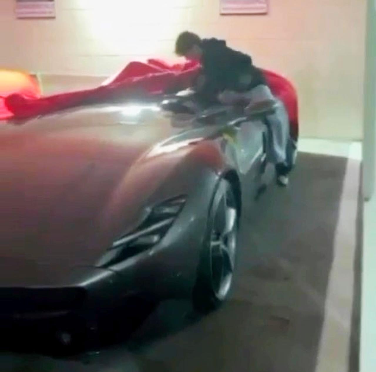 Ferrari Monza SP1-break-in-1