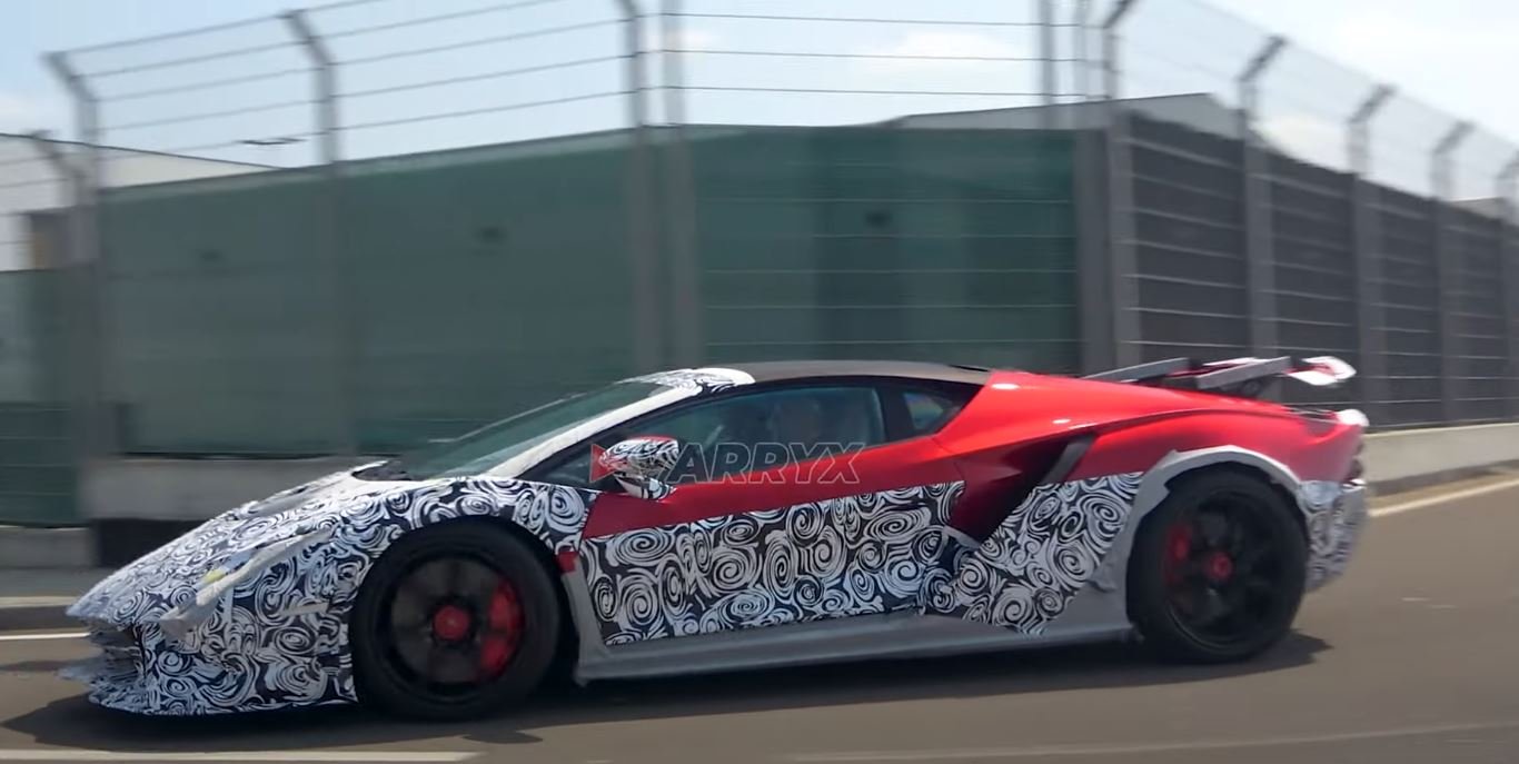 Lamborghini Invencible-one-off-supercar-spotted