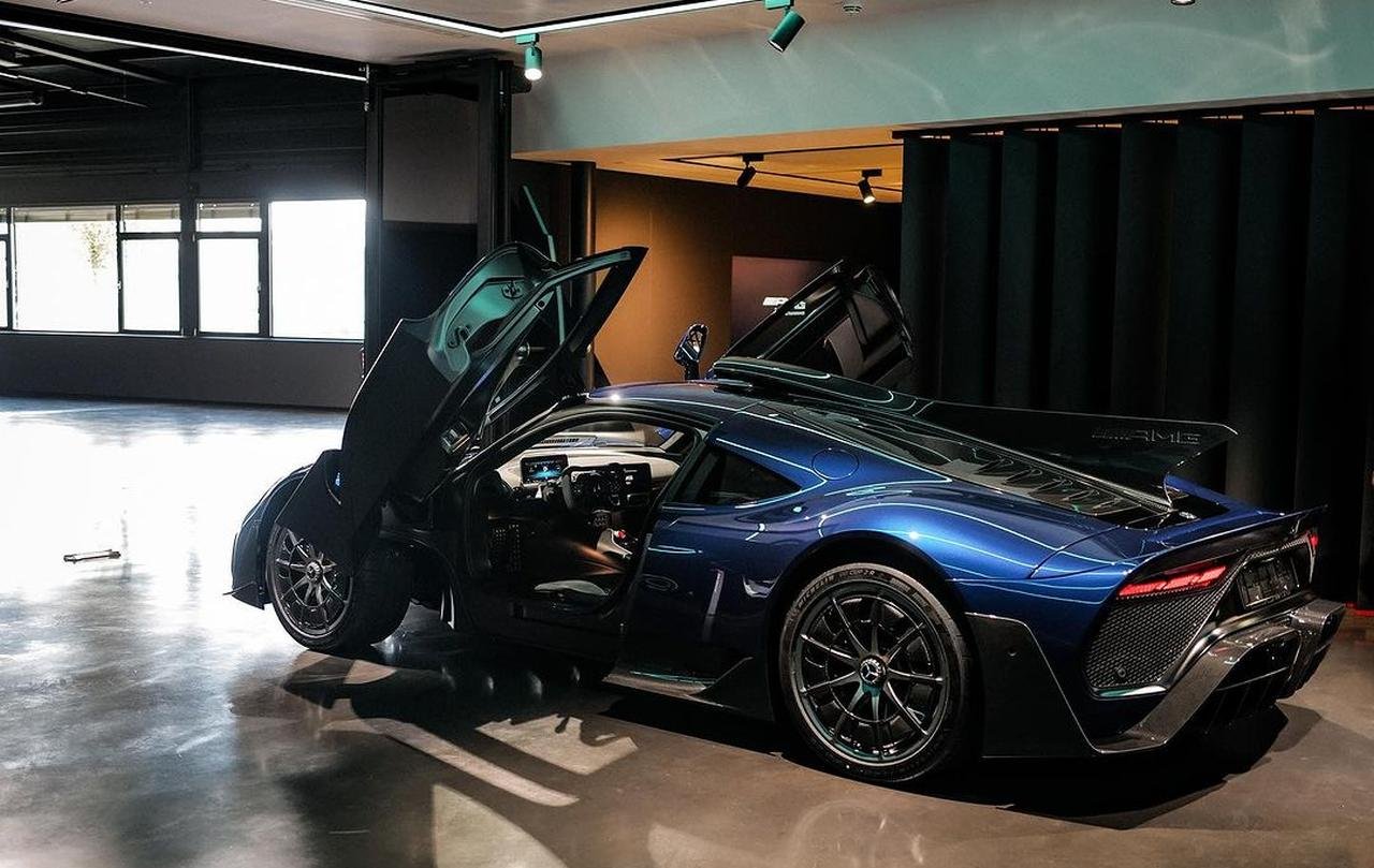 Mercedes-AMG One Hypercar delivery-Valtteri Bottas-21