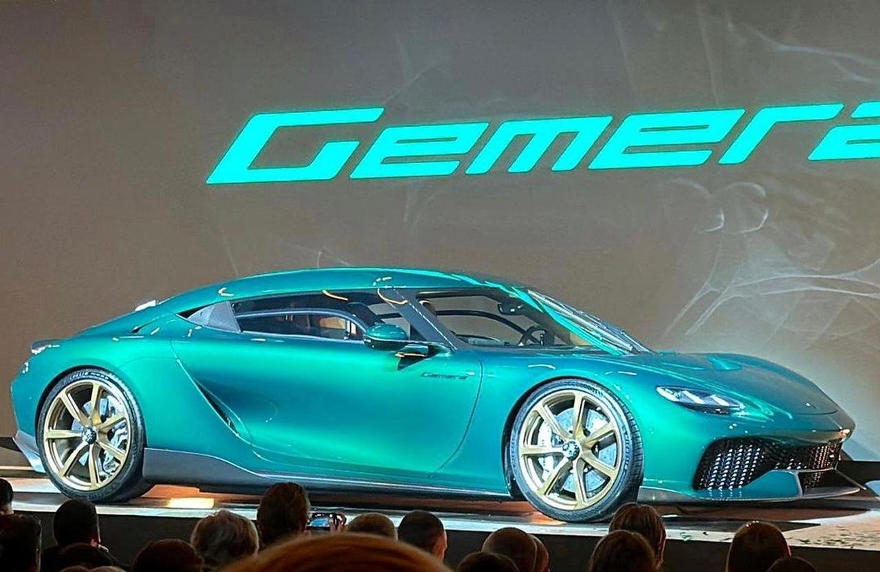 Production-spec Koenigsegg Gemera-1
