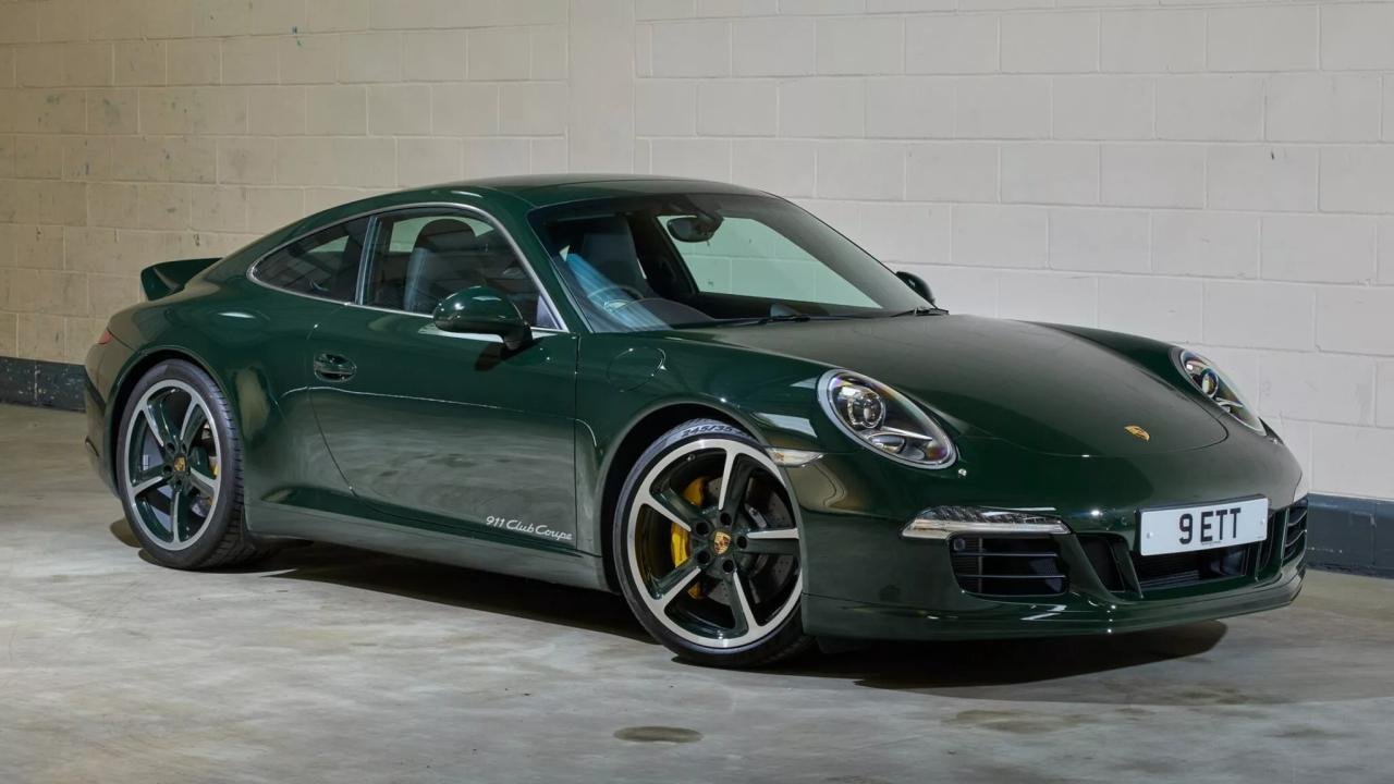 2012-Porsche-911-Club-Coupe-auction-1