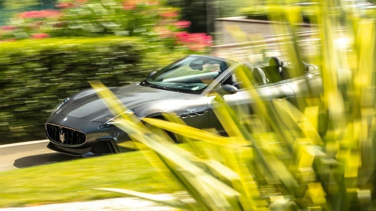 2024 Maserati GranCabrio-Trofeo-1