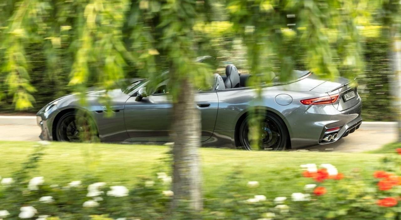 2024 Maserati GranCabrio-Trofeo-2