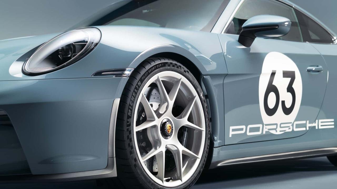 2024-porsche-911-s-t (4)