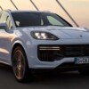 2024-porsche-cayenne-turbo-e-hybrid-front-3-4