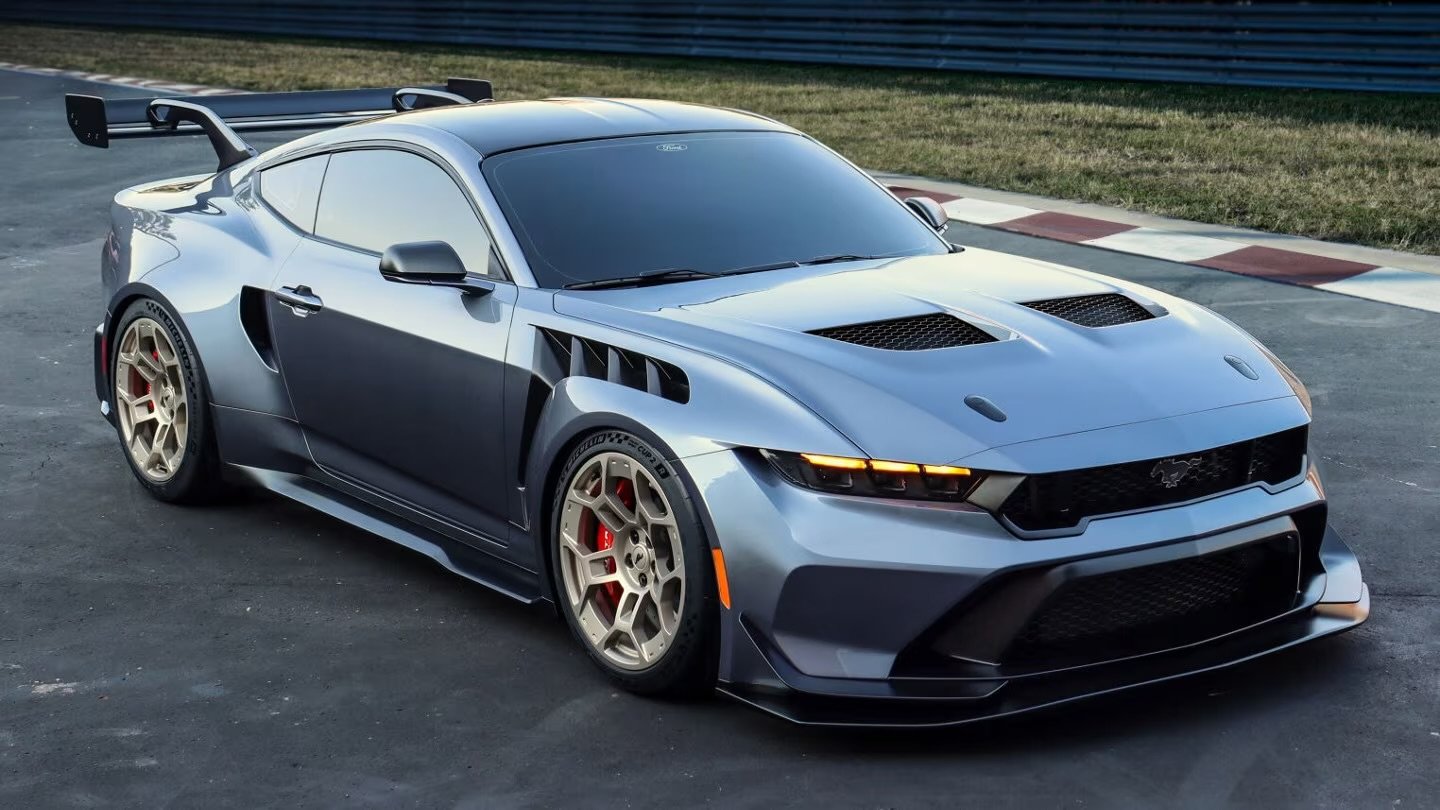 2025-Ford-Mustang-GTD-Nurburgring-1