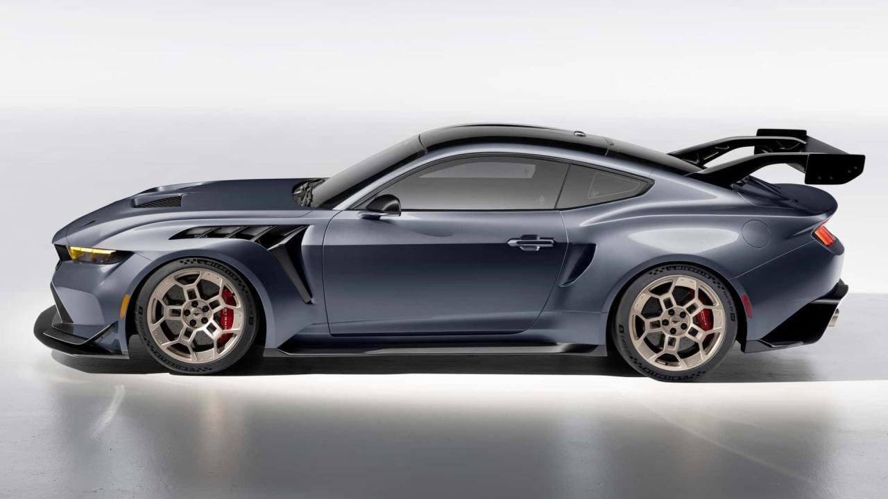 2025-ford-mustang-gtd (2)