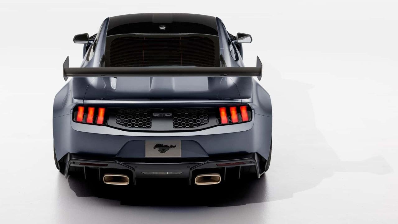 2025-ford-mustang-gtd (4)
