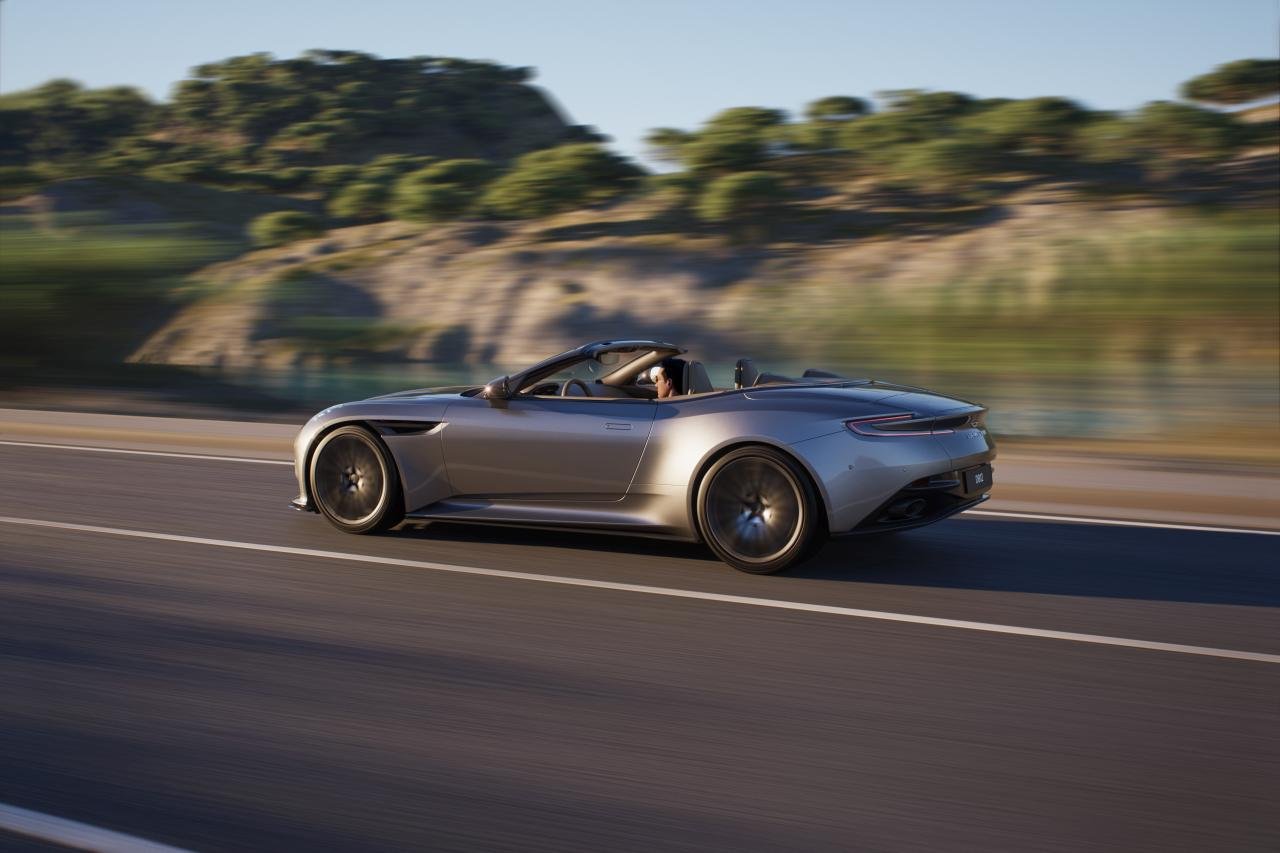 Aston Martin DB12 Volante-Pebble Beach-1