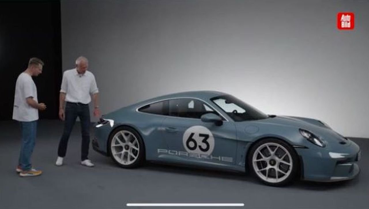 Porsche 911 ST leaked image