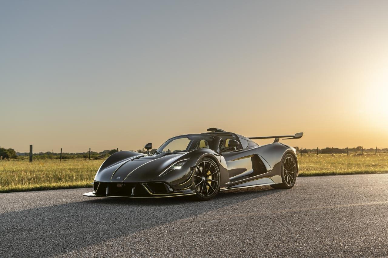hennessey-venom-f5-revolution-roadster-1