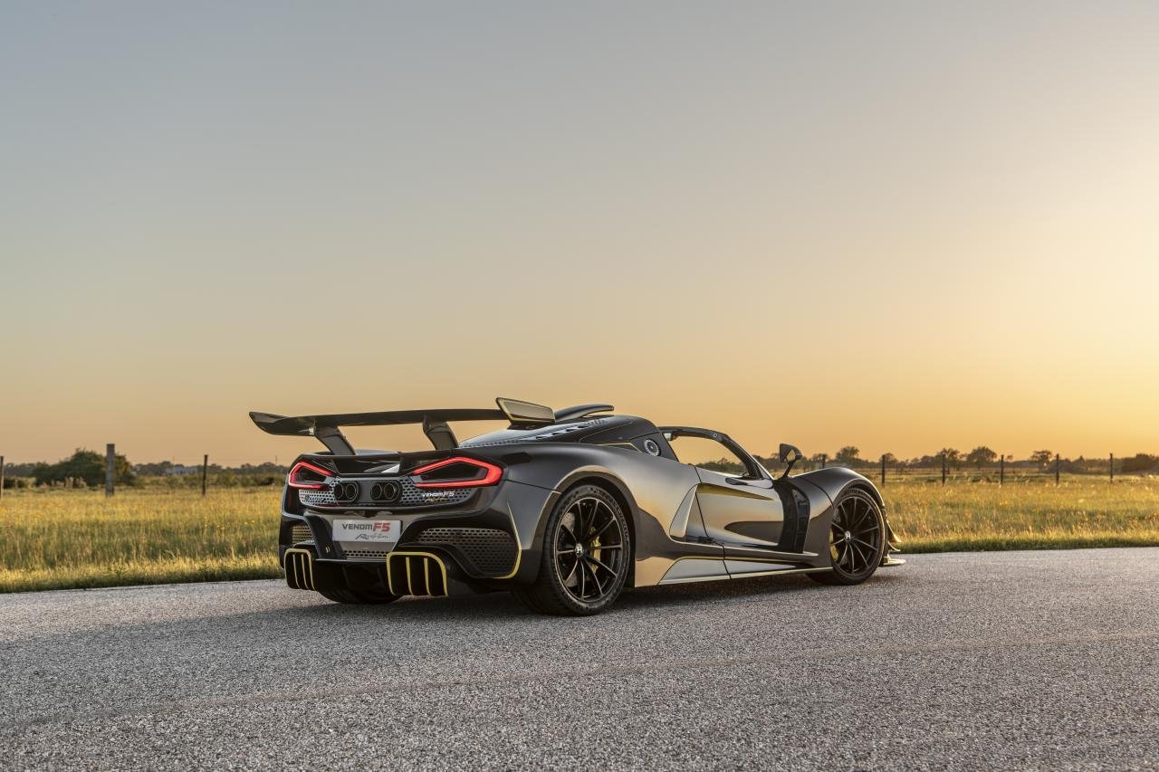 hennessey-venom-f5-revolution-roadster-2