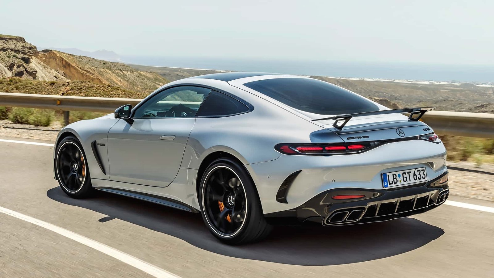 mercedes-amg-gt-coupe-2023 (1)