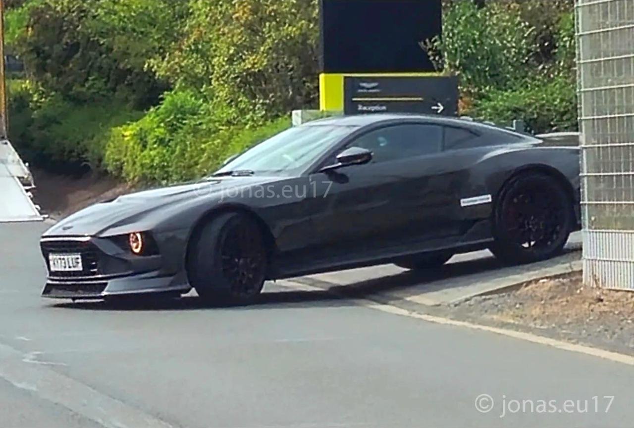 Aston Martin Valour prototype-spy-images-Nurburgring-2
