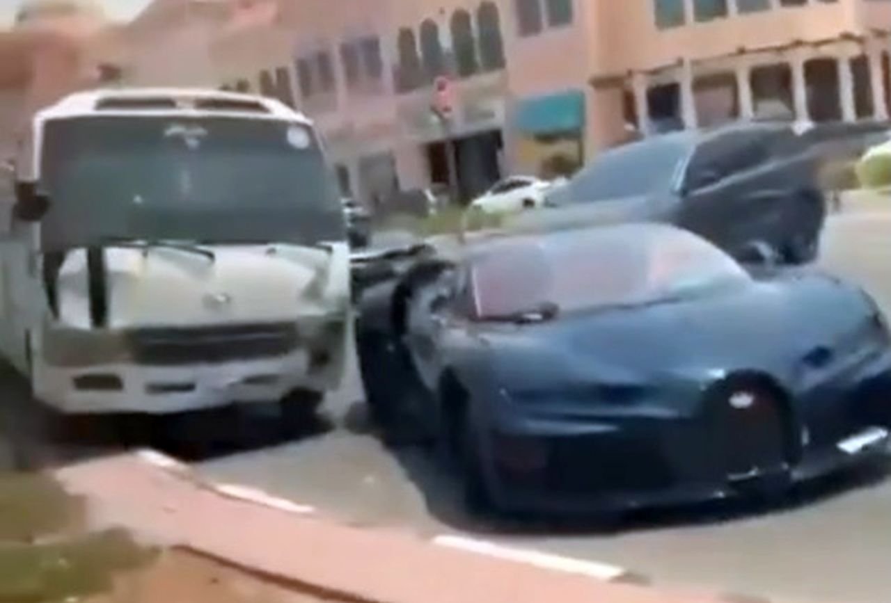 Bugatti Chiron Super Sport-Crash-Dubai