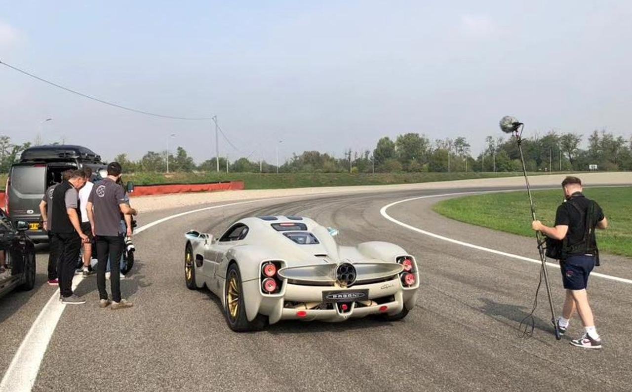 Pagani Utopia Ad shoot