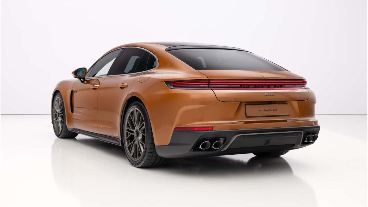 2024 Porsche Panamera-Gen-3-2