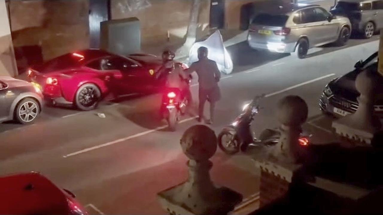 Ferrari 812 Superfast stolen in London-1