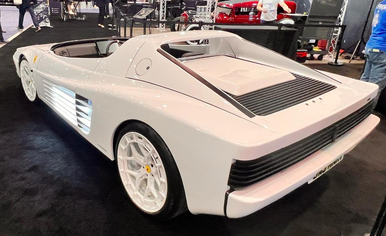 Ferrari Testarossa EV-Gas Monkey Garage-SEMA 2023-3