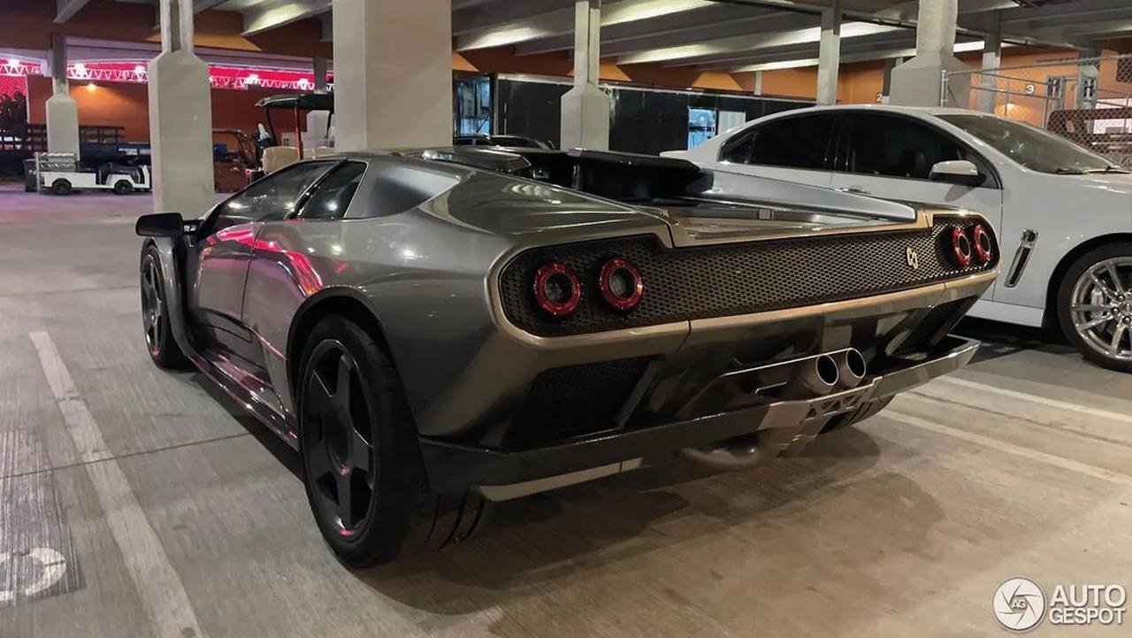 Lamborghini Eccentrica Restomod Diablo-Las Vegas-3