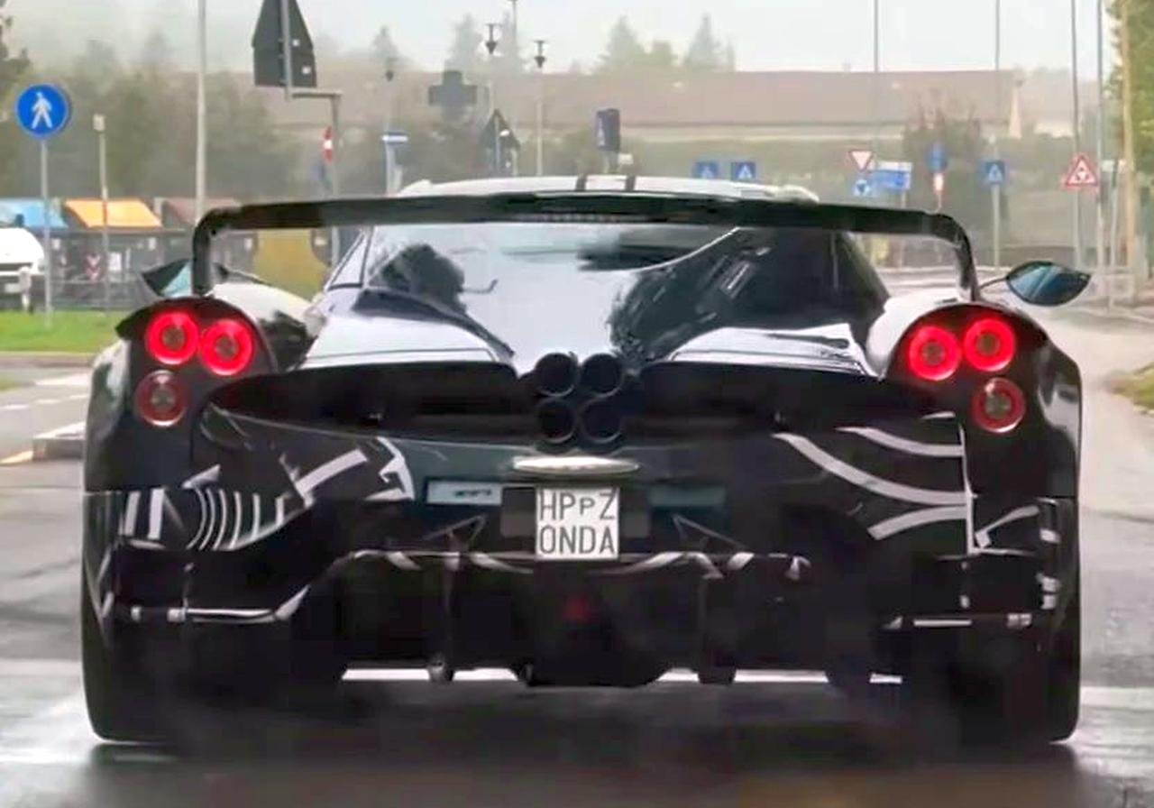 Pagani Huayra-one-off-prototype spotted-1