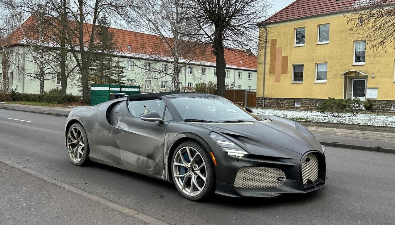 Bugatti Mistral-spy-shots-Germany-3