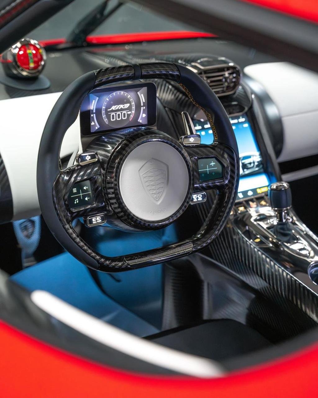 Koenigsegg Jesko Attack-Chili Red-London-4