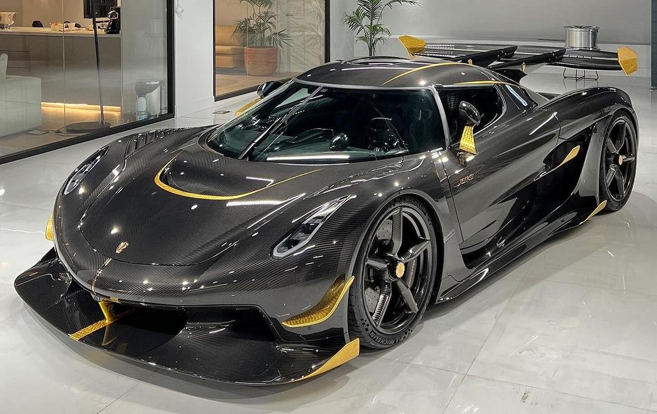 Koenigsegg Jesko Odin delivery-3