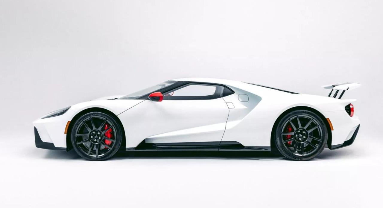 2022-Ford-GT-Carbon-Series-rm-sothebys-2
