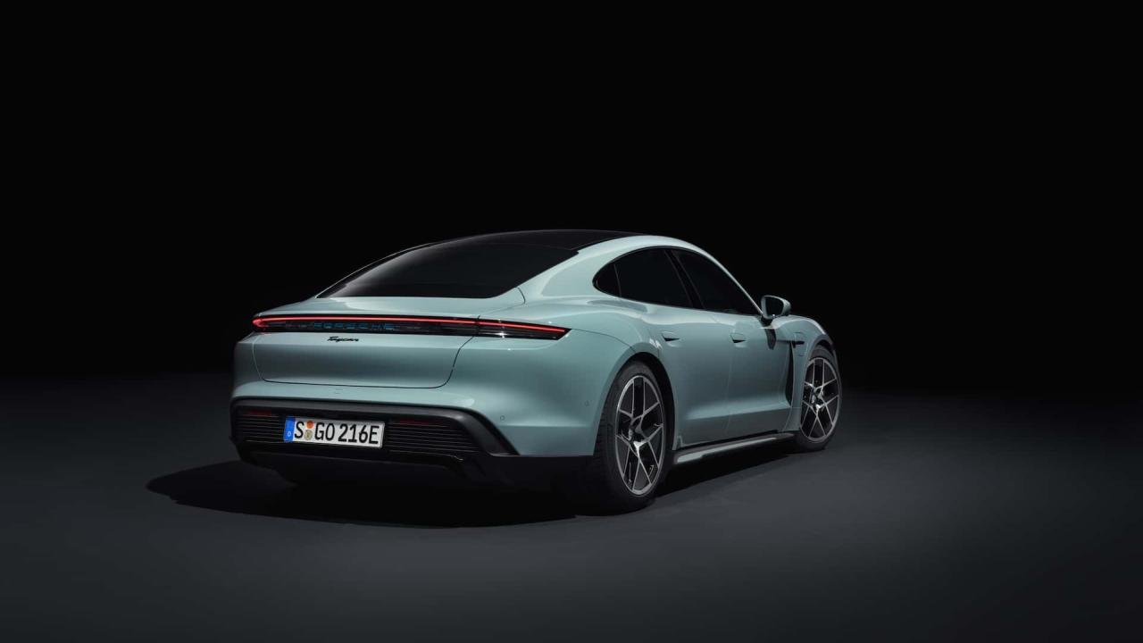 2025-porsche-taycan