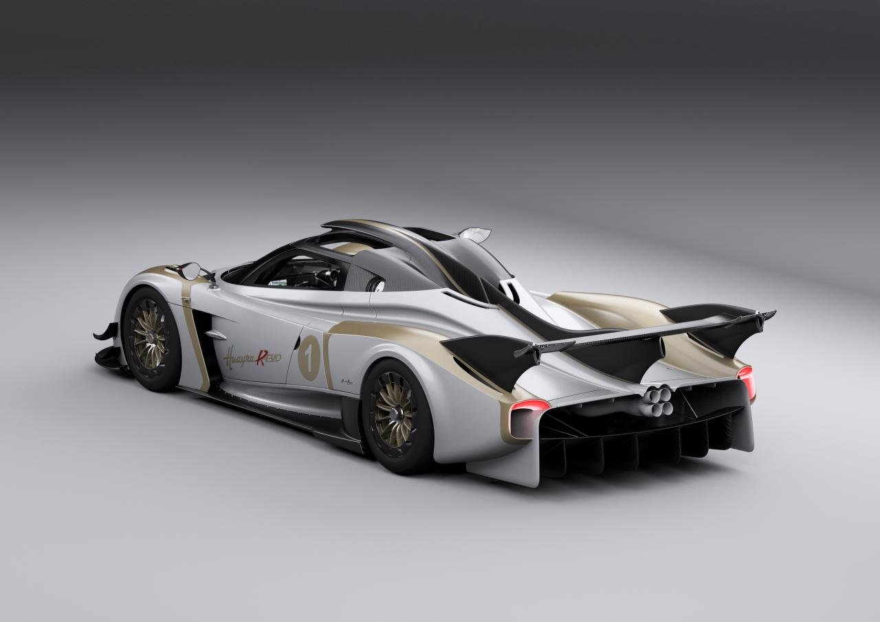 Huayra-R-Evo-04-3-4-Posteriore