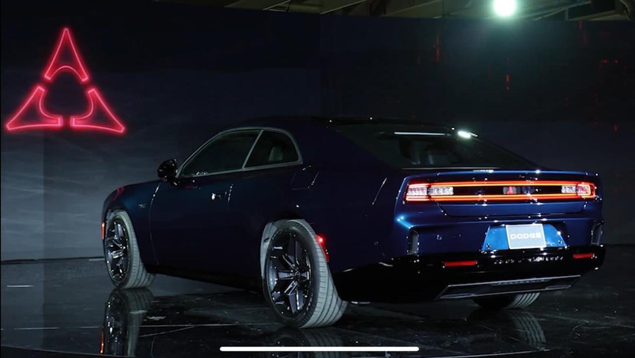 2025 Dodge Charger EV-leaked-image-2