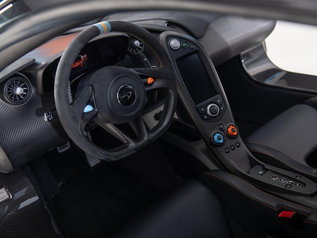 Gulf livery McLaren P1 for sale-2