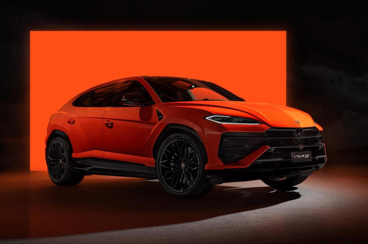 Lamborghini Urus SE Plug-in Hybrid-1