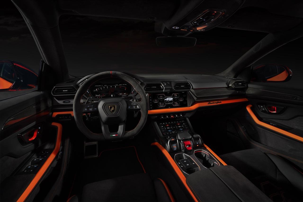 Lamborghini Urus SE Plug-in Hybrid-4