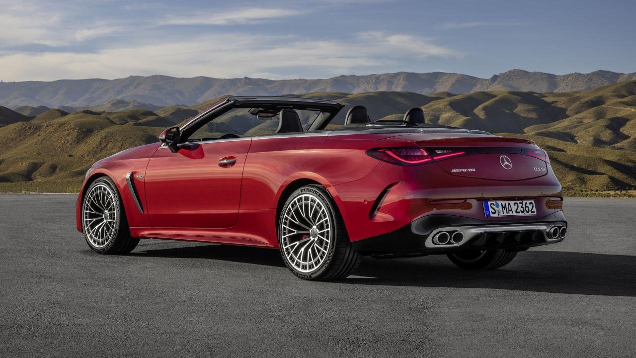 2025-Mercedes-AMG-CLE-53-Cabriolet-1
