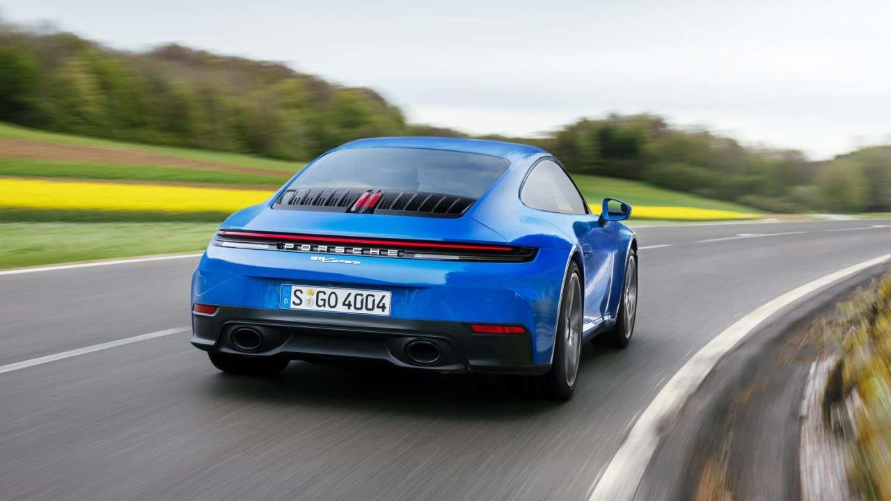 2025-porsche-911-992.2-facelift