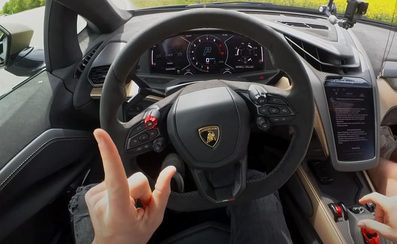 Lamborghini Revuelto Gercollector test drive-1