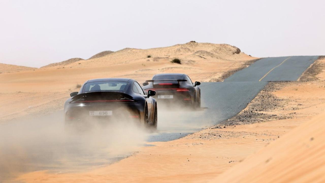 Porsche 911 Hybrid prototype-2