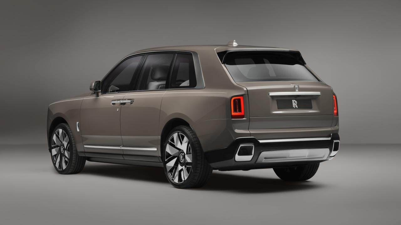 Rolls-Royce-Cullinan Series II-2