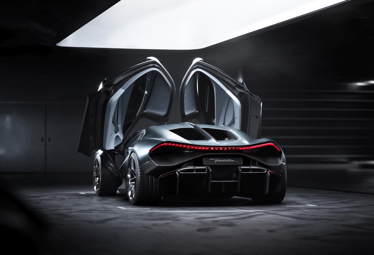 Bugatti Tourbillon-4
