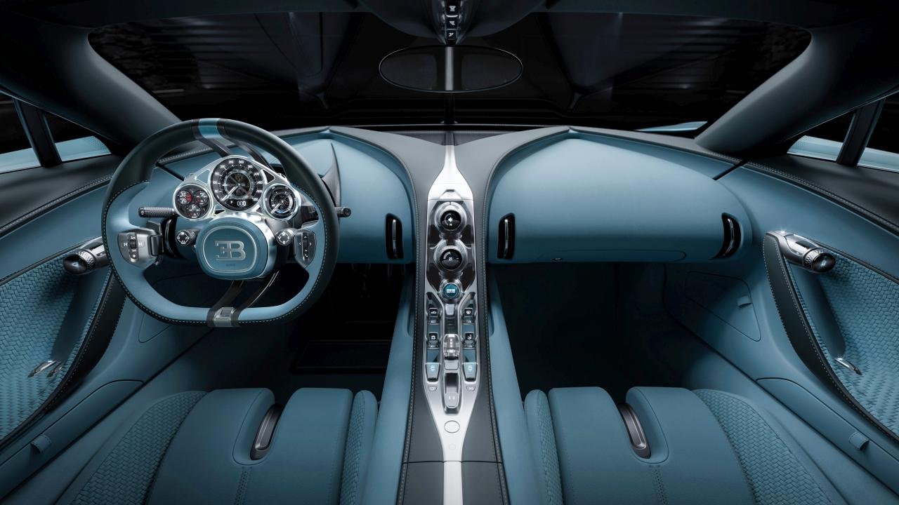 Bugatti Tourbillon interior