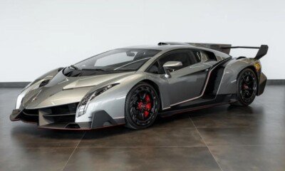 Lamborghini Veneno Roadster-for-sale-Canada-1